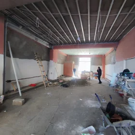 In Baku 140.0 m² commercial is for rent - Image 4