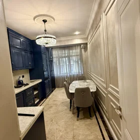 In Baku 140.0 m² apartment is for rent - Image 3