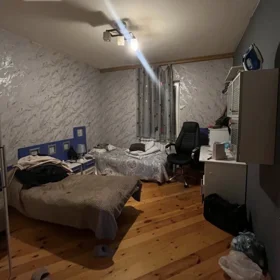 In Baku 100.0 m² apartment is for sale - Image 3