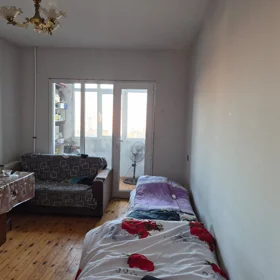 In Baku 45.0 m² apartment is for sale - Image 2