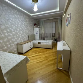 In Baku 110.0 m² apartment is for rent - Image 5