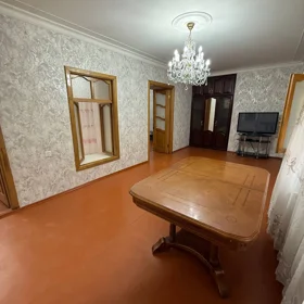 In Baku 67.0 m² apartment is for sale - Image 3