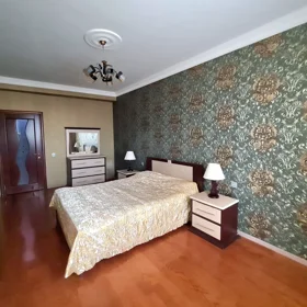 In Baku 120.0 m² apartment is for rent - Image 2