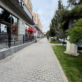 In Baku 158.0 m² apartment is for sale - Image 4