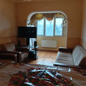 In Baku 70.0 m² apartment is for rent - Image 3