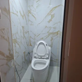 In Baku 70.0 m² apartment is for sale - Image 2