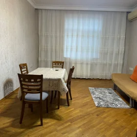 In Baku 90.0 m² apartment is for rent - Image 2