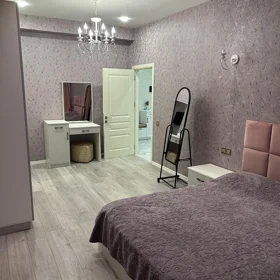 In Baku 110.0 m² apartment is for rent - Image 5