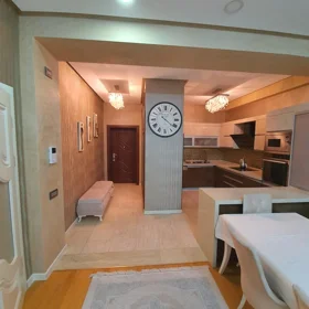 In Baku 110.0 m² apartment is for rent - Image 3