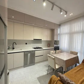 In Baku 85.0 m² apartment is for rent - Image 2