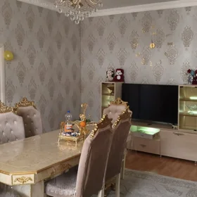 In Baku 220.0 m² house with 6.0 rooms is for sale - Image 4