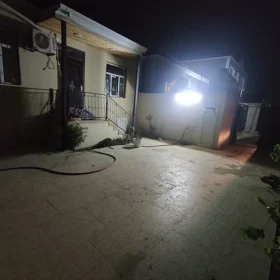 In Baku 80.0 m² house with 3.0 rooms is for rent - Image 5