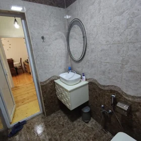 In Baku 80.0 m² house with 3.0 rooms is for rent - Image 4