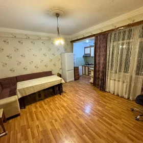 In Baku 70.0 m² apartment is for rent - Image 2