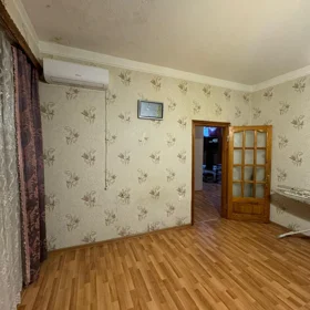In Baku 70.0 m² apartment is for rent - Image 4