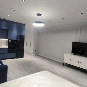 In Baku nan m² apartment is for sale - Image 4