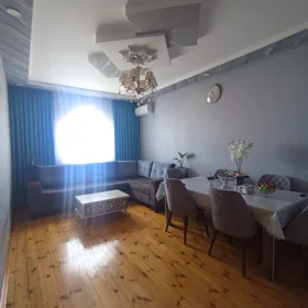 In Baku 114.0 m² apartment is for sale - Image 2