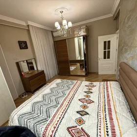 In Baku 125.0 m² apartment is for rent - Image 3