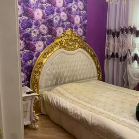 In Baku 350.0 m² house with 7.0 rooms is for sale - Image 4