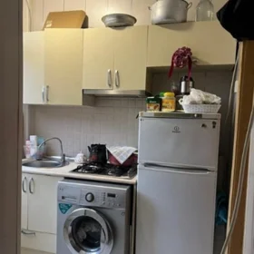 In Baku 40.0 m² apartment is for rent - Image 3