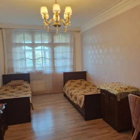 In Baku 100.0 m² apartment is for sale - Image 4