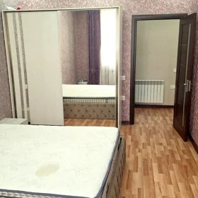 In Baku 80.0 m² apartment is for rent - Image 5