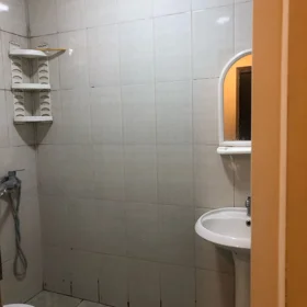 In Baku 25.0 m² house with 1.0 rooms is for rent - Image 3