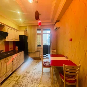 In Baku 72.0 m² apartment is for rent - Image 3