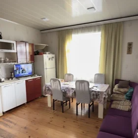 In Baku 105.0 m² house with 3.0 rooms is for sale - Image 3