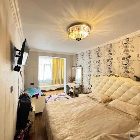 In Baku 110.0 m² apartment is for sale - Image 4