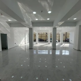 In Baku 175.0 m² commercial is for rent - Image 2