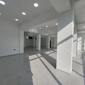 In Baku 175.0 m² commercial is for rent - Image 3