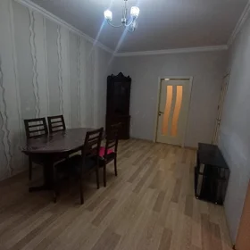 In Baku 65.0 m² apartment is for rent - Image 2