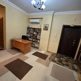 In Baku 121.0 m² apartment is for sale - Image 5