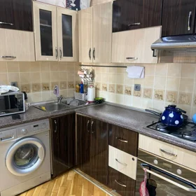 In Baku 95.0 m² apartment is for sale - Image 3