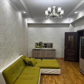 In Baku 70.0 m² apartment is for rent - Image 2
