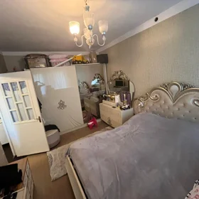 In Baku 110.0 m² apartment is for sale - Image 3