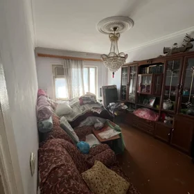 In Baku 110.0 m² apartment is for sale - Image 4