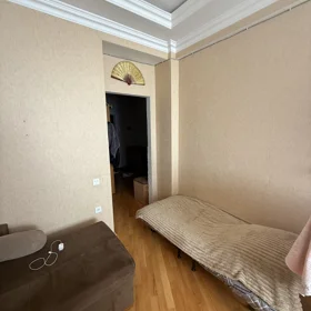 In Baku 60.0 m² apartment is for sale - Image 3