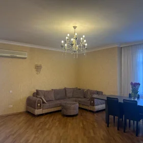 In Baku 120.0 m² apartment is for rent - Image 2