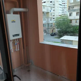In Baku 60.0 m² apartment is for rent - Image 2