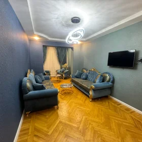 In Baku 120.0 m² apartment is for rent - Image 3