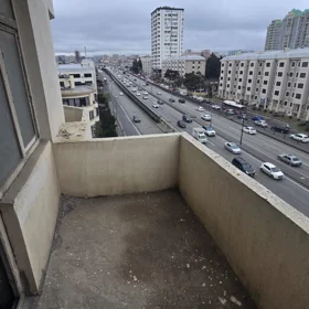 In Baku 120.0 m² apartment is for sale - Image 2