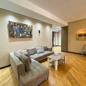In Baku 170.0 m² apartment is for sale - Image 2