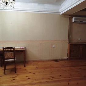 In Baku 120.0 m² apartment is for rent - Image 4