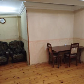 In Baku 120.0 m² apartment is for rent - Image 5