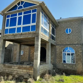 In Baku 436.0 m² house with 10.0 rooms is for sale - Image 2