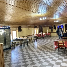 In Baku 450.0 m² commercial is for sale - Image 2