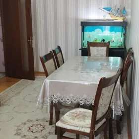 In Baku 90.0 m² apartment is for sale - Image 3