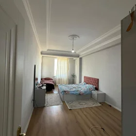 In Baku 72.0 m² apartment is for sale - Image 2